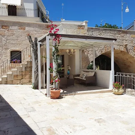 Lamanna Summer House 3*